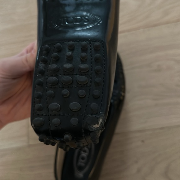 Tod’s Patent Leather Driving Moccasin - Picture 6 of 6